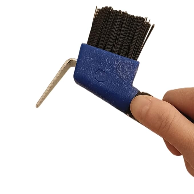 WHZAZGW 2 Pieces Horse Hoof Pick Brush with Soft Touch Rubber Handle,Portable Hoofpick,Random Colors