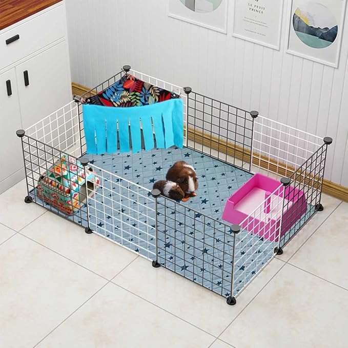 RIOUSSI Guinea Pig Hideout Hideaway Corner Fleece Toys Cage Accessories with Reversible Sides. Black Leaves, Triangle