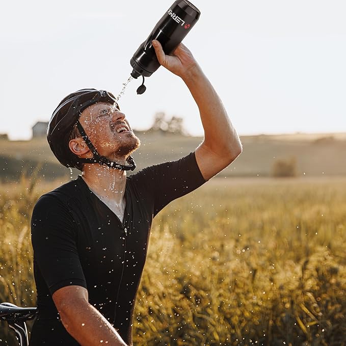Outdoor Bike Water Bottle Cages, Outdoors Water Bottles, Universal Bicycle Water Bottle Holder with Water Bottle Cages for Outdoor Cycling