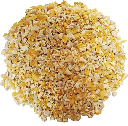CountryMax Backyard Seeds Cracked Corn 20 lbs - High-Energy Animal Feed for Chickens, Squirrels, Deer & Wild Birds, Ground Feeding, High Protein