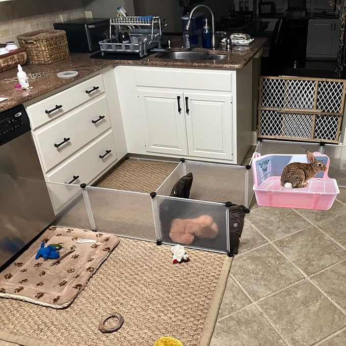 Guinea Pig Litter Box Corner Bunny Toilet Small Animal Potty Training with Dustpan Broom Chew Toys for Chinchilla Ferret Hedgehog Gerbil (10 Pcs)
