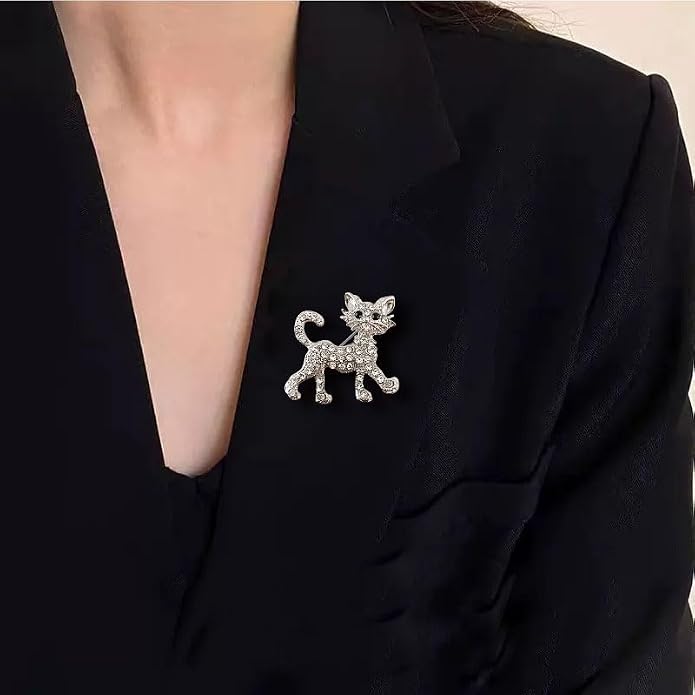 coadipress Rhinestone Cat Brooch Pin for Women Cute Crystal Animal Cat Lapel Pin Clothing Dainty Accessories Jewelry