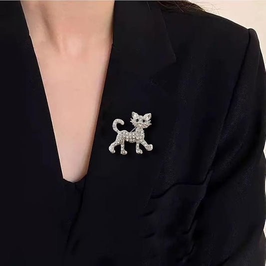 coadipress Rhinestone Cat Brooch Pin for Women Cute Crystal Animal Cat Lapel Pin Clothing Dainty Accessories Jewelry
