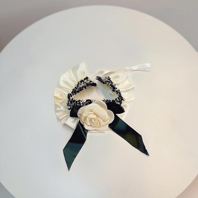 Elegant Lace Cat Collar with Cute Bow,Kitty Necklace with Bow Tie and Flower,Pet Lace Bib Collar with Cute Bow,Cat Princess Costumes,Black,1 Piece