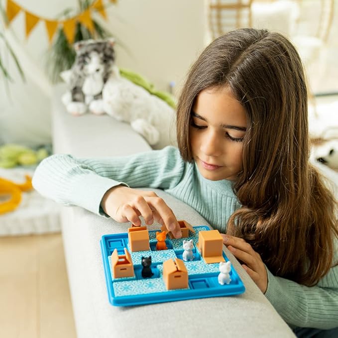 SmartGames Cats & Boxes Logic Puzzle Game with 60 Challenges for Ages 7+
