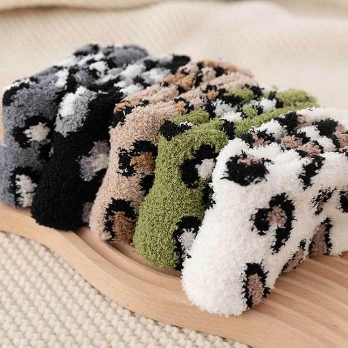 Ginmewrae Women Fuzzy Socks Cozy Soft Fluffy Cute Animal Slipper Socks Sleeping Warm Socks Christmas Gift for Girls