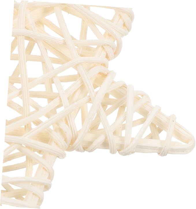 Luxshiny 4Pcs Star Shaped Rattan Chew for Small Pets Rabbit Chew Pet Playing Teeth Cleaning for Hamsters Guinea Pigs Chinchillas Small Animal Teeth Care