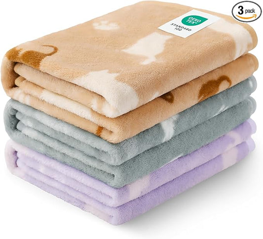 Luciphia 1 Pack 3 Cat Printed Fleece Pet Blankets Washable，Soft Warm Throw Covers for Crate Couch Bed，Cozy Puppy Essentials for Dogs and Cats，Purple/Grey/Khaki, Medium (30x20)