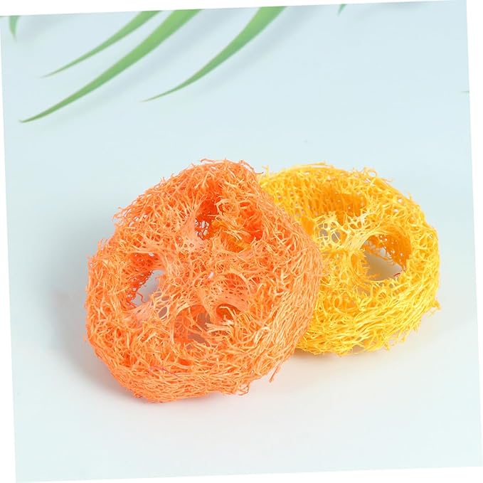 6 Pcs Large Loofah Chew for Hamsters and Rabbits Lotus Root Slice Shape for Healthy Molars and Oral Care Natural Biting Playthings for Pet Teeth Cleaning and Chewing Random Color