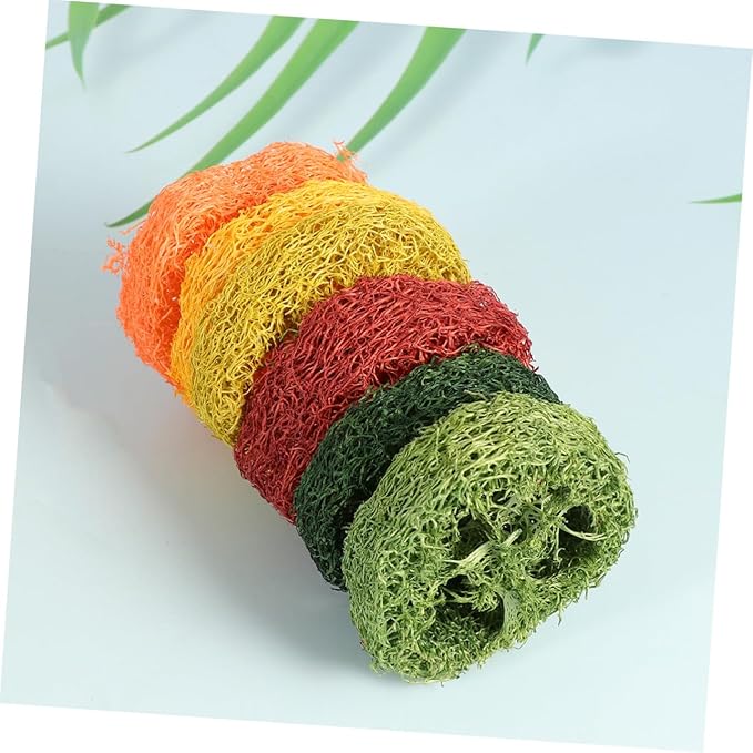 6 Pcs Large Loofah Chew for Hamsters and Rabbits Lotus Root Slice Shape for Healthy Molars and Oral Care Natural Biting Playthings for Pet Teeth Cleaning and Chewing Random Color
