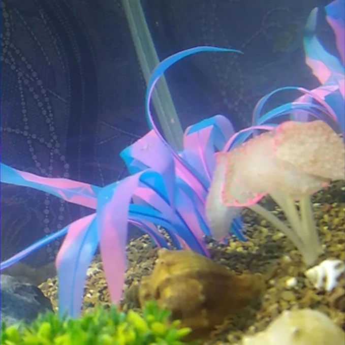 1Pcs Tall Blue Aquarium Decoration Plants Simulation Artificial Water Grass Plastic Fish Tank Decor Plant Silicone Glowing Kelp Ornament Aquarium Accessories Fake Plants,Blue,16.9in