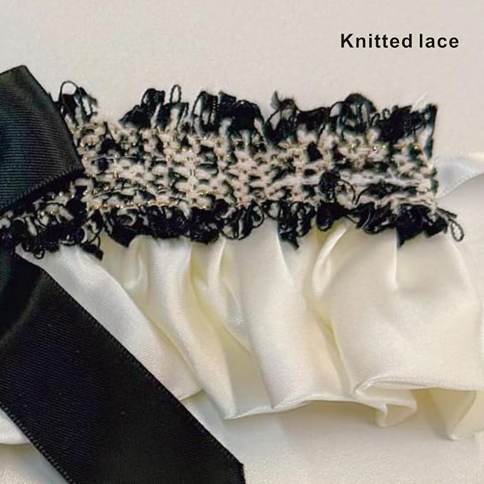 Elegant Lace Cat Collar with Cute Bow,Kitty Necklace with Bow Tie and Flower,Pet Lace Bib Collar with Cute Bow,Cat Princess Costumes,Black,1 Piece