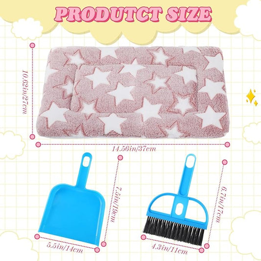 Tudomro 10 Pcs Guinea Pig Bed Mat with Cleaning Dustpan Brush 15" x 11" Animal Bedding Fleece Bunny Sleeping Pad for Small Dogs Cats Rats Hedgehogs Ferrets Hamster Indoor(Heart Bear)