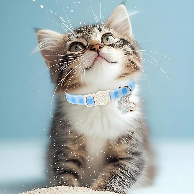 2 Pack Cute Cat Collars - Blue Plaid & Floral Breakaway Cat Collars, Adjustable Boy Girl Kitten Safety Collar for Small Dogs Puppy, Everyday Pet Collar with Bell & Pendant