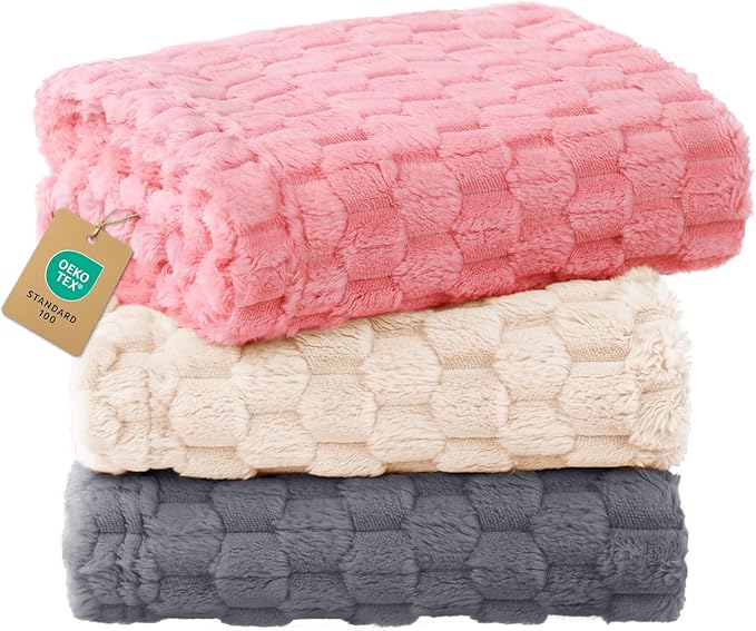Luciphia 300GSM Fleece Dog Blanket for Small Medium Large Dogs 3D Jacquard 1 Pack 3 Flannel Puppy Cat Pet Throw Blankets Soft Washable Decorative Furniture Protect Pcs3-Grey/White/Pink, M(30''x20'')