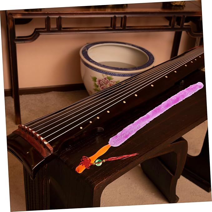 Guzheng Cleaning Brush with Flexible Rabbit Hair for Instrument Care Durable and Compact Design for Easy Storage for Musicians and Music Lovers