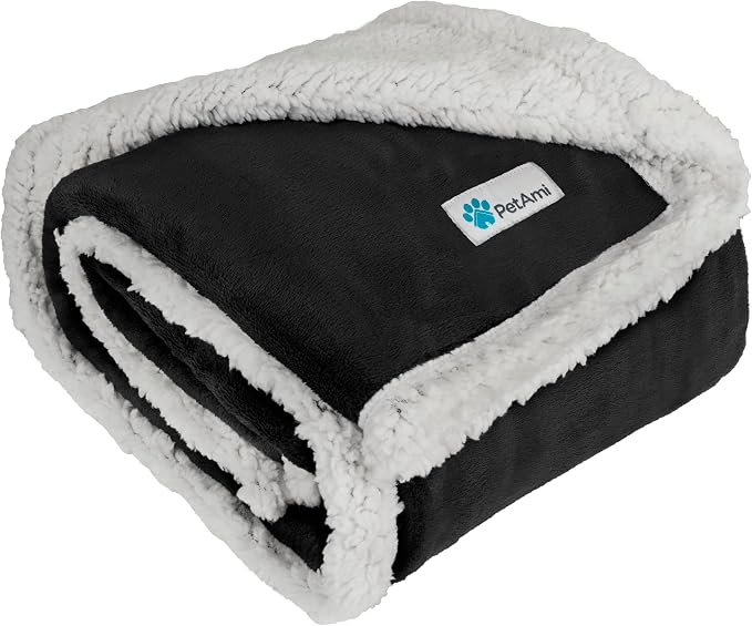 PetAmi Dog Blanket for Small Medium Dogs and Cats, Soft Sherpa Fleece Pet Blanket Throw for Puppies Kittens, Reversible Plush Couch Cover Protector for Sofa Bed Crate, Machine Washable, 60x40, Black