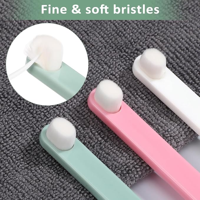 Pet Oral Cleaning Toothbrush Set - Soft Bristle Toothbrushes for Cats Dogs and Rabbits - Care for Sensitive Teeth - 3 Pack