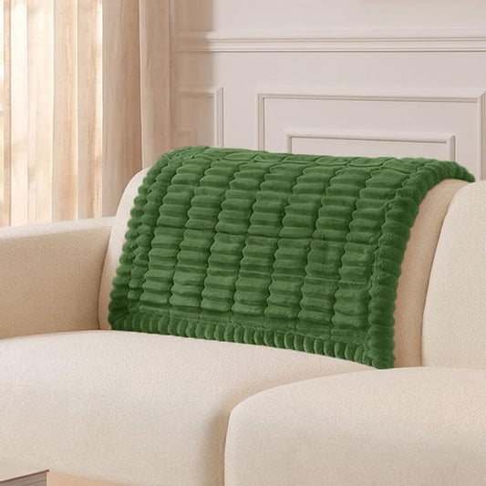 Smiry Couch Cover for Dogs, Non Slip Washable Sofa Protector for Pets, Soft Furniture Cover for Pet, Stylish Sofa Covers, Cozy Protect Against Fur, Dirt & Everyday Messes (Olive Green, 35.4" x 35.4")