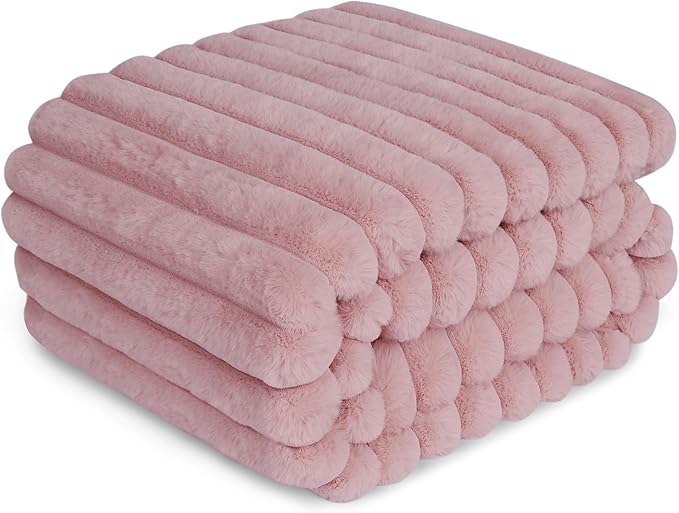 Waterproof Pet Blanket for Large Dogs & Cats - Reversible Calming Plush, Washable Furniture Cover for Couch, Bed, Car Seat, Blocks Leaks, Stains & Pet Fur (Pink, 30"x40")