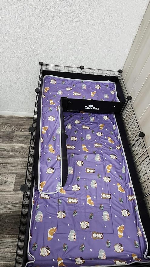 Tater Pets Guinea Pig Fleece Cage Liner - Tidy Mat - Lap Pad - Corner Pad - Absorbent - Machine Washable - for Guinea Pigs and Hedgehogs (30"x18", Smart Piggies)