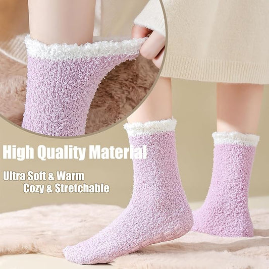 Ginmewrae Women Fuzzy Socks Cozy Soft Fluffy Cute Animal Slipper Socks Sleeping Warm Socks Christmas Gift for Girls