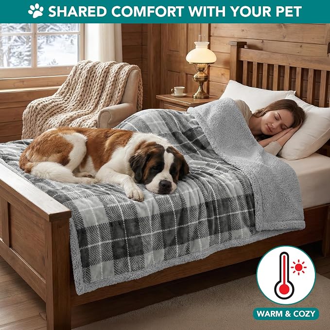 PetAmi Dog Blanket for Medium Large Dogs and Pets, Soft Sherpa Fleece Pet Blanket for Cats Puppies, Reversible Plush Couch Cover Protector Sofa Bed Car Seat, Machine Washable, 80x60, Plaid Light Gray