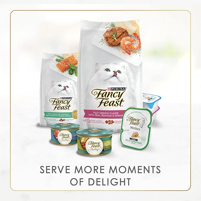 Fancy Feast Purina Grilled Wet Cat Food Chicken Feast in Wet Cat Food Gravy - 3 oz. Cans (Pack of 48)