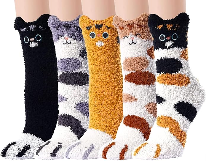 Ginmewrae Women Fuzzy Socks Cozy Soft Fluffy Cute Animal Slipper Socks Sleeping Warm Socks Christmas Gift for Girls