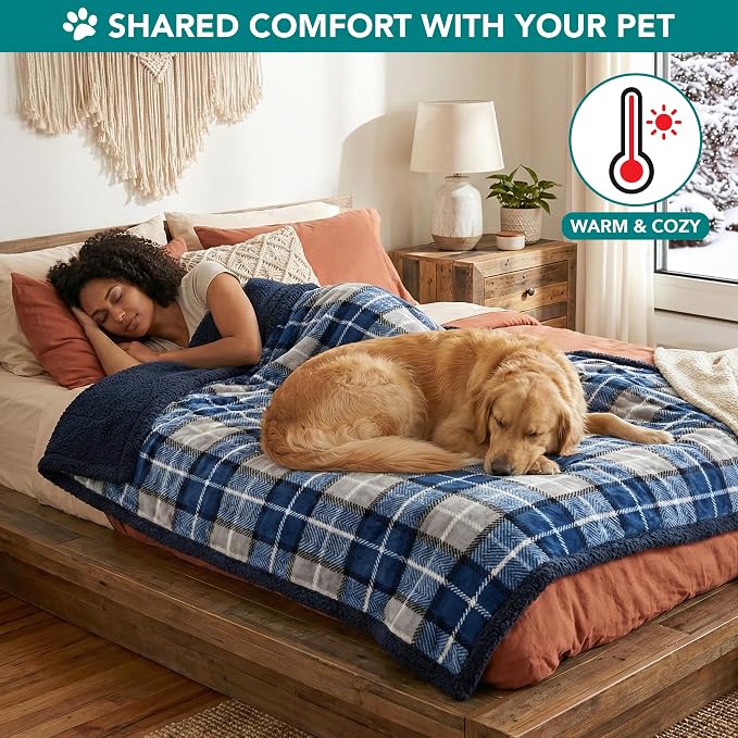 PetAmi Dog Blanket for Small Medium Dogs and Cats, Soft Sherpa Fleece Pet Blanket Throw Puppies Kittens, Reversible Plush Couch Cover Protector Sofa Bed Crate, Machine Washable, 60x40, Plaid Navy Blue
