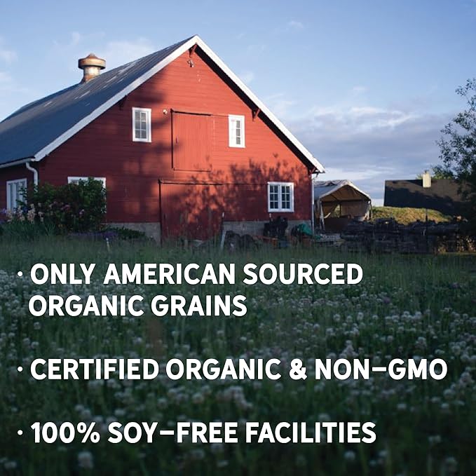 New Country Organics | Chicken Feed | Scratch Feed for Adult Poultry | Soy-Free | 9% Protein | Certified Organic and Non-GMO | 40 lbs