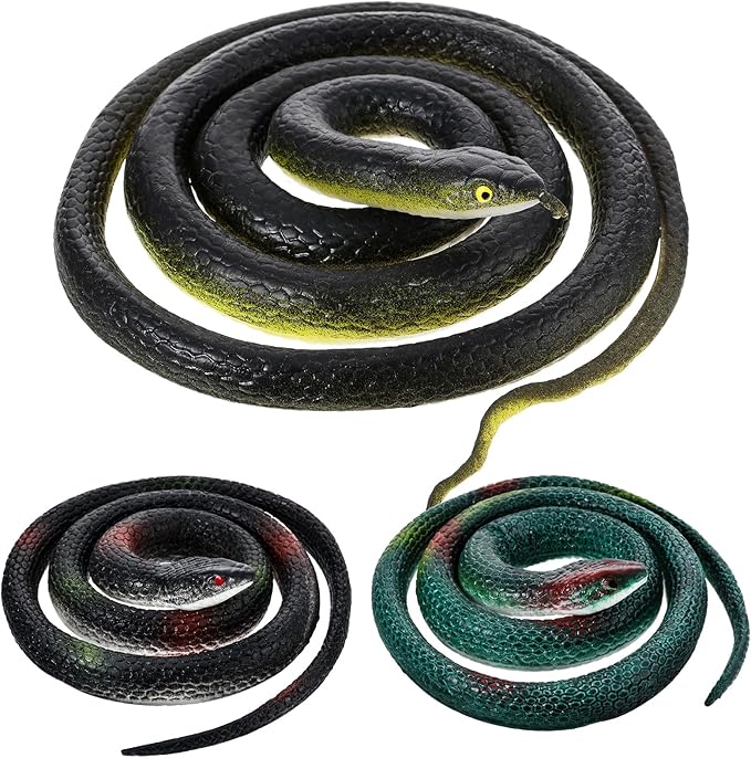Blulu 3 Pieces Rubber Snakes Realistic Large Lifelike Fake Toys Plastic Garden Snake to Keep Birds Away Scare Squirrels Halloween Prank Props Scare Toy(Classic Style)