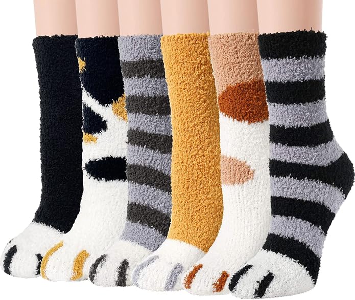Ginmewrae Women Fuzzy Socks Cozy Soft Fluffy Cute Animal Slipper Socks Sleeping Warm Socks Christmas Gift for Girls