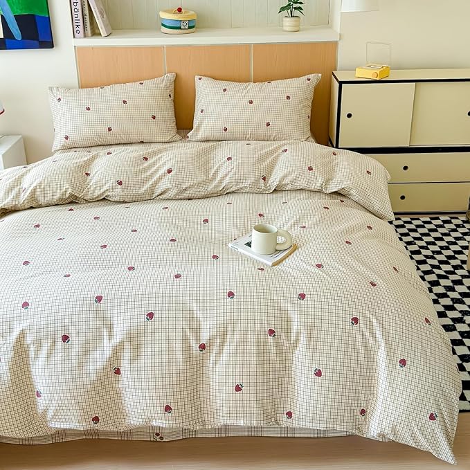 BlueBlue Strawberry Duvet Cover Set Twin 100% Cotton Bedding for Kids Boys Girls Teens Red Strawberry Grid Plaid on Cream White 1 Cartoon Fruit Comforter Cover 2 Pillowcases (Twin)