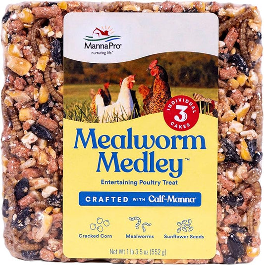 Manna Pro Mealworm Medley Cake, Chicken Treats & Food, High-Protein Snack for Chickens, Turkeys, and Backyard Birds, 19.5 oz