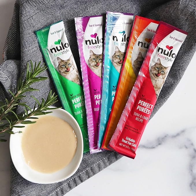 Nulo Freestyle Lickable Cat Treats - Perfect Purées Tuna & Crab, Squeezable Grain-Free Wet Cat Food Topper, High Moisture for Hydration, 48 x 0.5oz