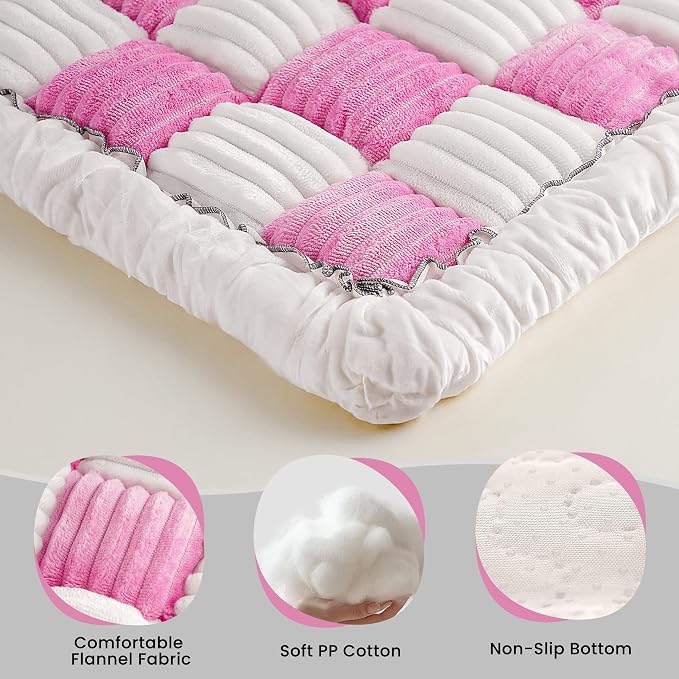 HiPetpy Backseat Dog Bed Mat, Non-Slip Dog Bed for Car Back Seat, Soft & Cozy Dogs Blanket, Washable Travel Pet Mat Seat Protector for Cars, SUVs, Trucks (Pink/White, 51.1" L x 23.6" W x 1.5" Th)